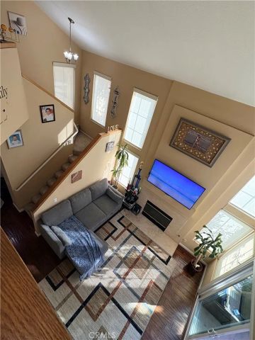 8215 E White Oak 77, Orange, CA 92869