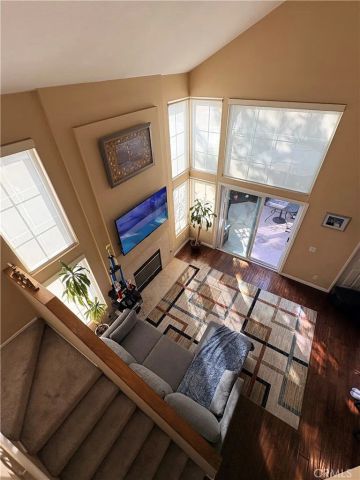 8215 E White Oak 77, Orange, CA 92869
