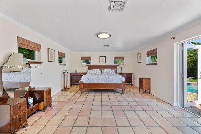 761 NE 95th St, Miami Shores, FL 33138