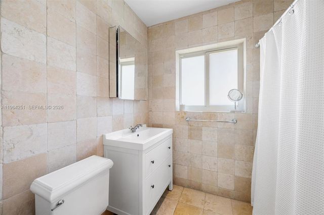 761 NE 95th St, Miami Shores, FL 33138