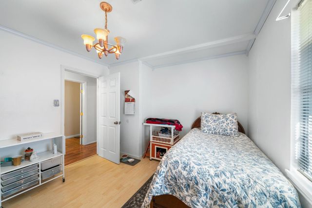 206 Southbrook Circle, Houston, TX 77060