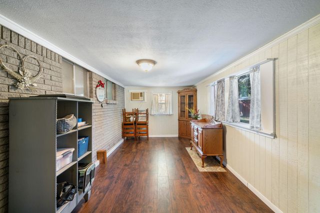 206 Southbrook Circle, Houston, TX 77060