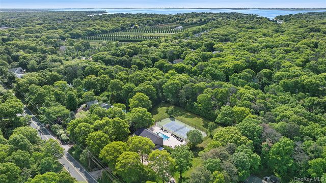 133 Old Country Road, East Quogue, NY 11942