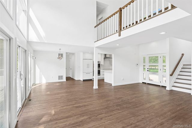 133 Old Country Road, East Quogue, NY 11942