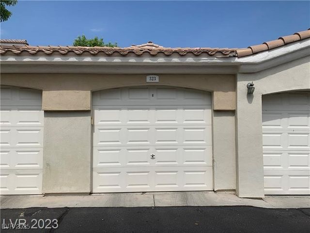 1311 Red Gable Lane 201, Las Vegas, NV 89144