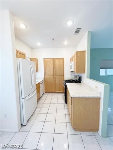 1311 Red Gable Lane 201, Las Vegas, NV 89144