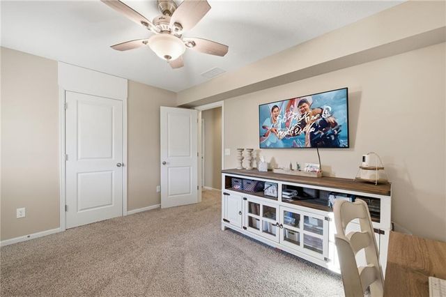 4917 N 141st Lane, Basehor, KS 66007