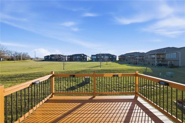 4917 N 141st Lane, Basehor, KS 66007