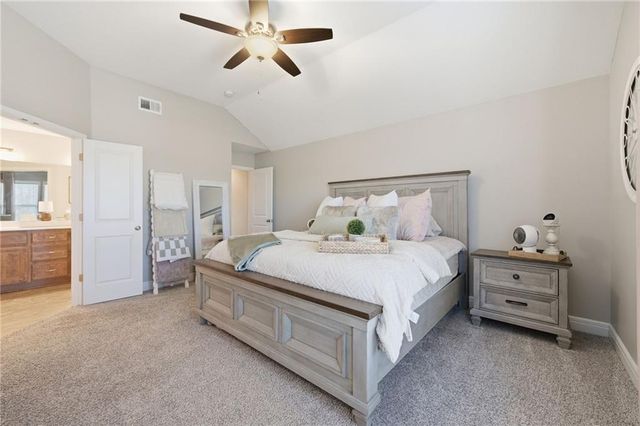 4917 N 141st Lane, Basehor, KS 66007