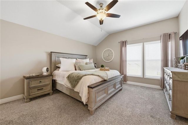 4917 N 141st Lane, Basehor, KS 66007