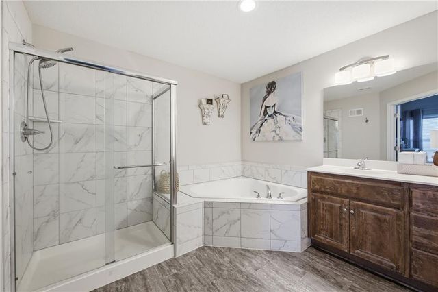 4917 N 141st Lane, Basehor, KS 66007