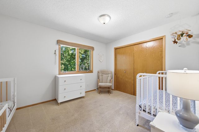 7003 Park View Lane, Eden Prairie, MN 55346