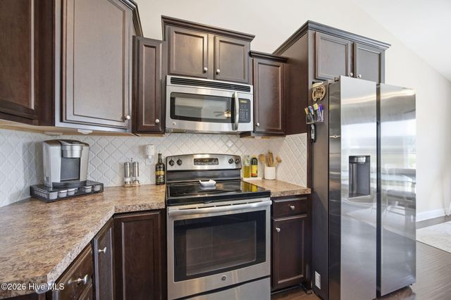 446 Meadowlark Drive, Winterville, NC 28590