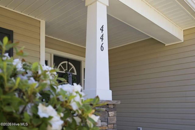 446 Meadowlark Drive, Winterville, NC 28590