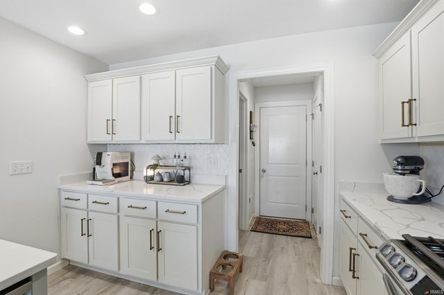 4835 Eicher Drive, Fort Wayne, IN 46835