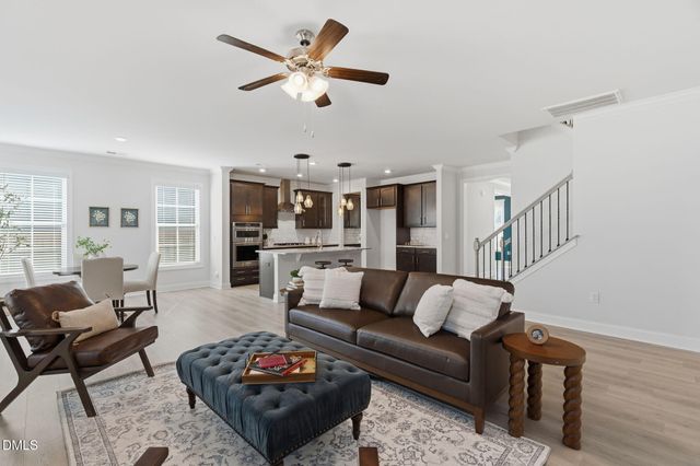 4916 Chase Hill Way, Raleigh, NC 27603