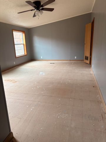 64 Becky Jane Road, Frenchburg, KY 40322