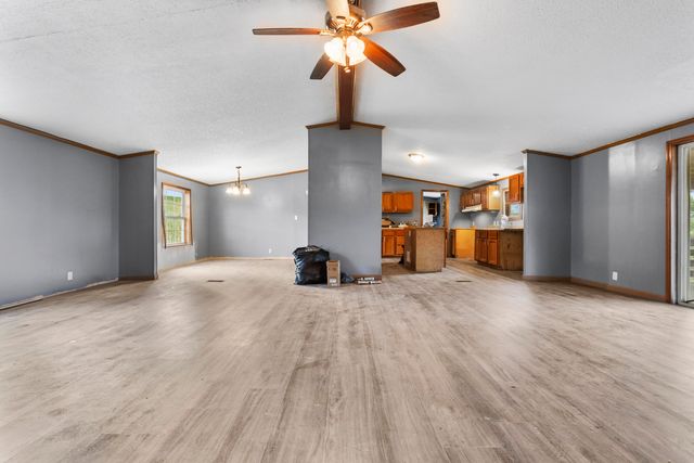 64 Becky Jane Road, Frenchburg, KY 40322