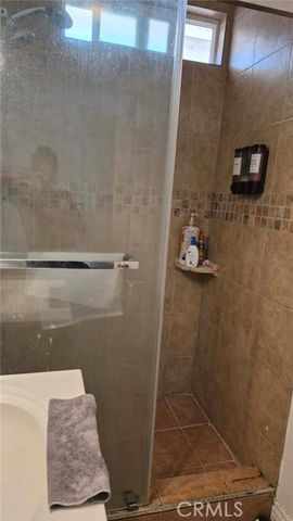 2302 S Diamond Street, Santa Ana, CA 92704