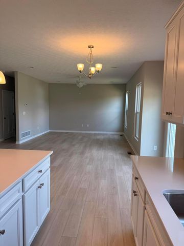 1134 Jeffrey Lane, Grove City, OH 43123