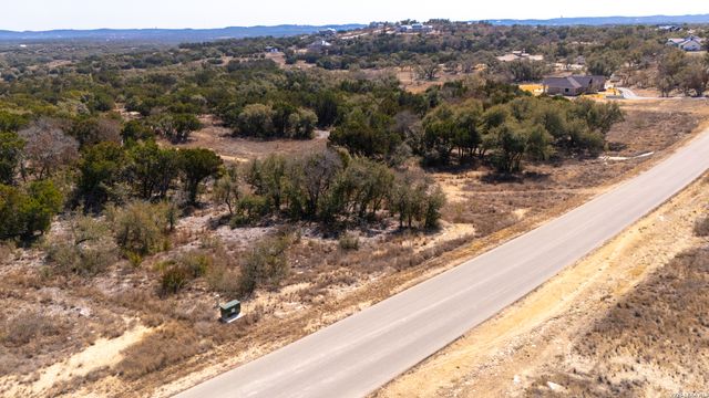 965 Earle Oak Ave, Bulverde, TX 78163