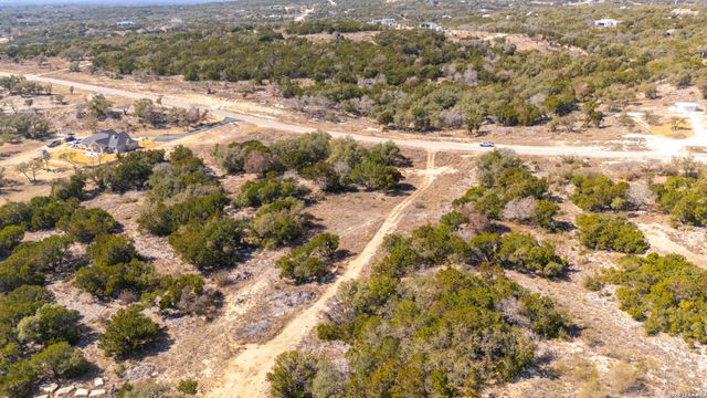 965 Earle Oak Ave, Bulverde, TX 78163