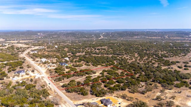 965 Earle Oak Ave, Bulverde, TX 78163
