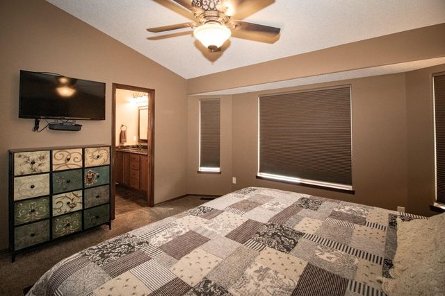 2825 N Emerson Circle, Derby, KS 67037