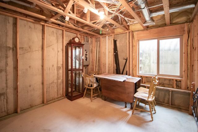2825 N Emerson Circle, Derby, KS 67037
