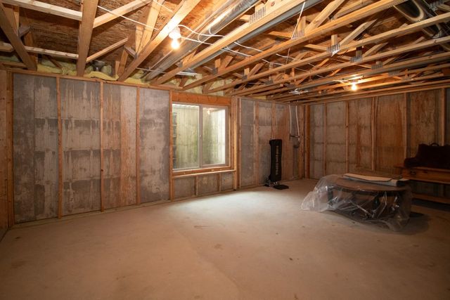 2825 N Emerson Circle, Derby, KS 67037