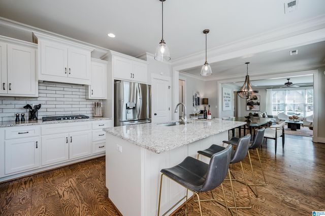 6072 ENGLISH VILLAGE LANE, Birmingham, AL 35242