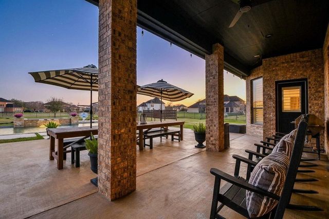 8906 Majesty Lane, Richmond, TX 77469