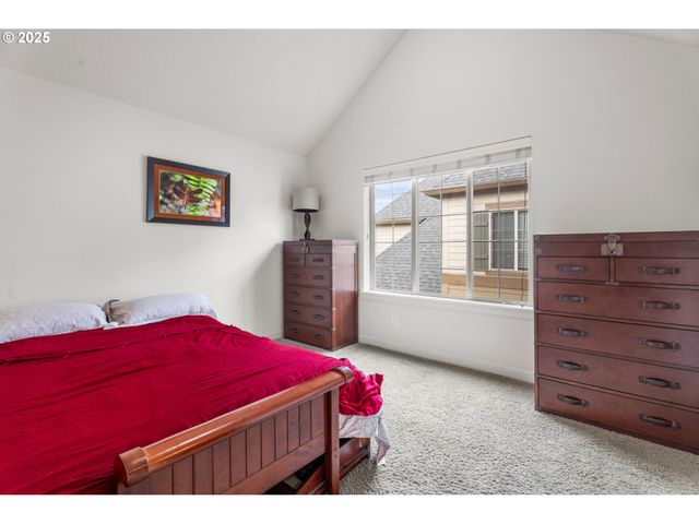 7906 Ne MIRIAM Way, Hillsboro, OR 97006