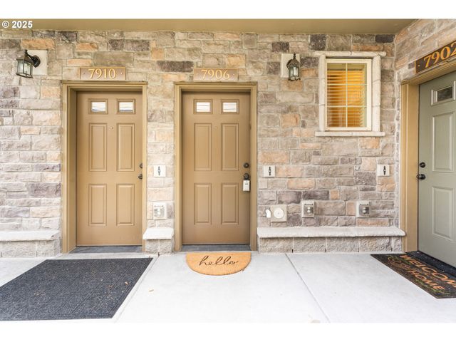 7906 Ne MIRIAM Way, Hillsboro, OR 97006