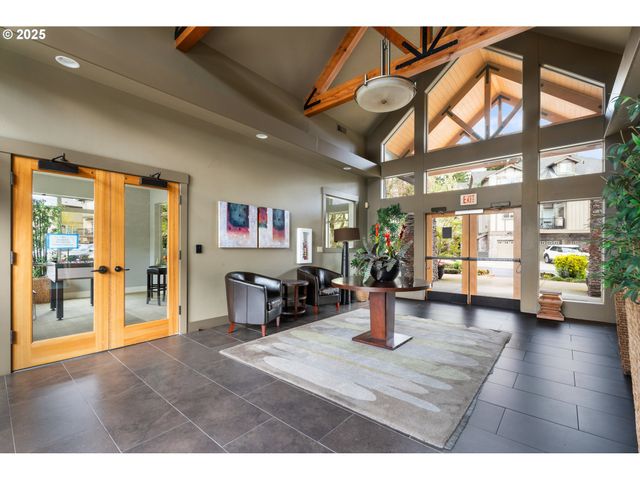 7906 Ne MIRIAM Way, Hillsboro, OR 97006
