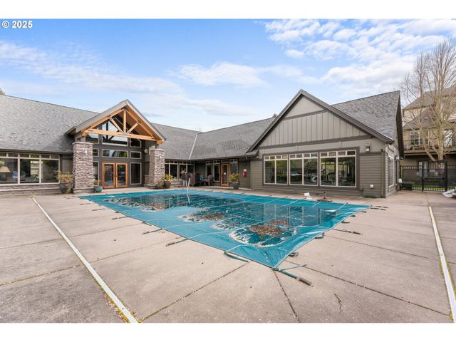 7906 Ne MIRIAM Way, Hillsboro, OR 97006