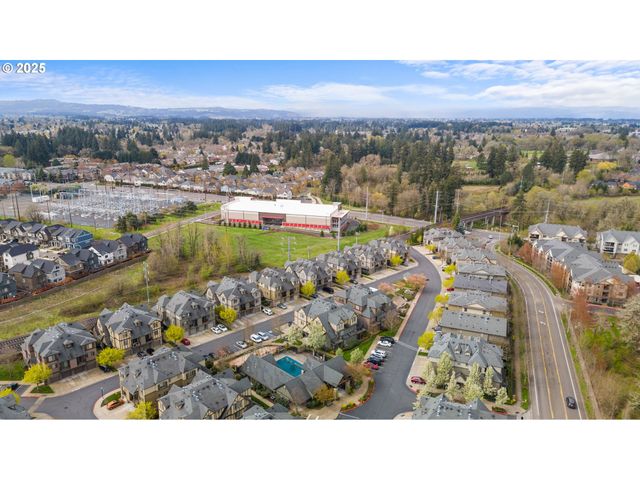 7906 Ne MIRIAM Way, Hillsboro, OR 97006