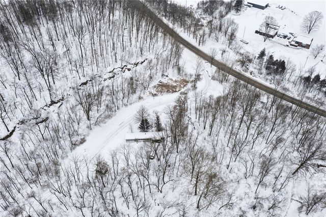 1558 Blackhawk Rd, Darlington, PA 16115