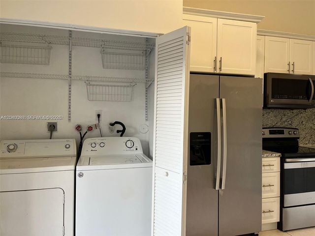 7321 Tam Oshanter Boulevard, North Lauderdale, FL 33068