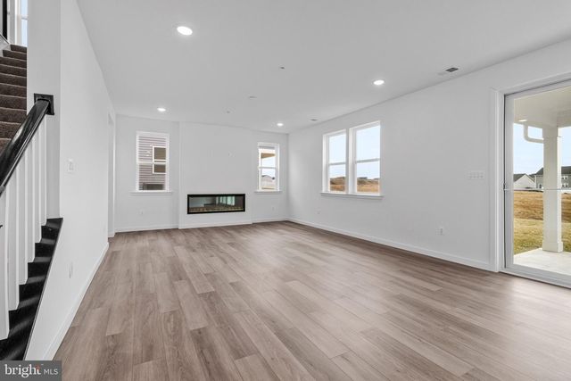 10119 WILKES DR, Williamsport, MD 21795