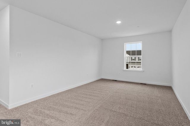 10119 WILKES DR, Williamsport, MD 21795