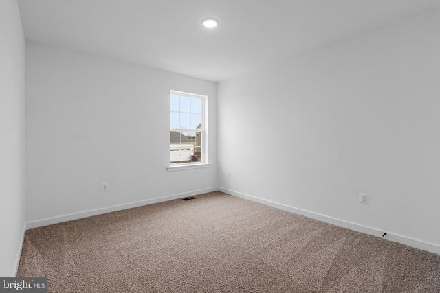 10119 WILKES DR, Williamsport, MD 21795