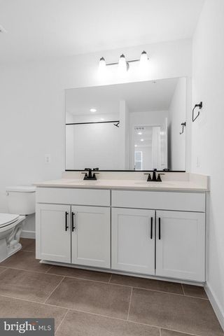 10119 WILKES DR, Williamsport, MD 21795