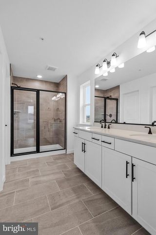 10119 WILKES DR, Williamsport, MD 21795