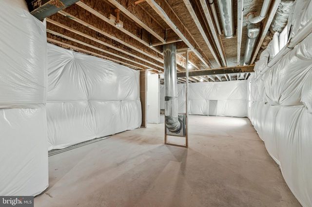 10119 WILKES DR, Williamsport, MD 21795