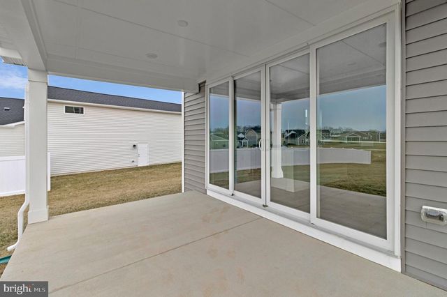 10119 WILKES DR, Williamsport, MD 21795