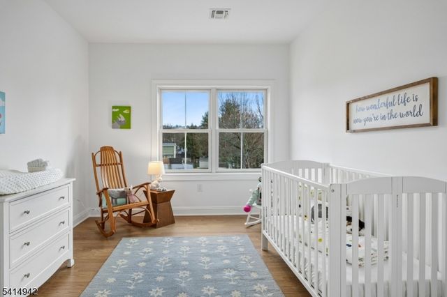 80 Glenside Ave, Summit City, NJ 07901