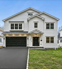 80 Glenside Ave, Summit City, NJ 07901