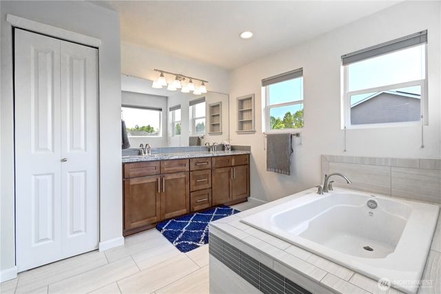 4523 Riverfront Boulevard, Everett, WA 98203