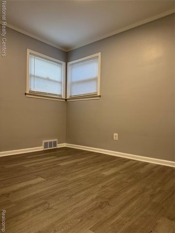 506 Fairwood Street, Inkster, MI 48141